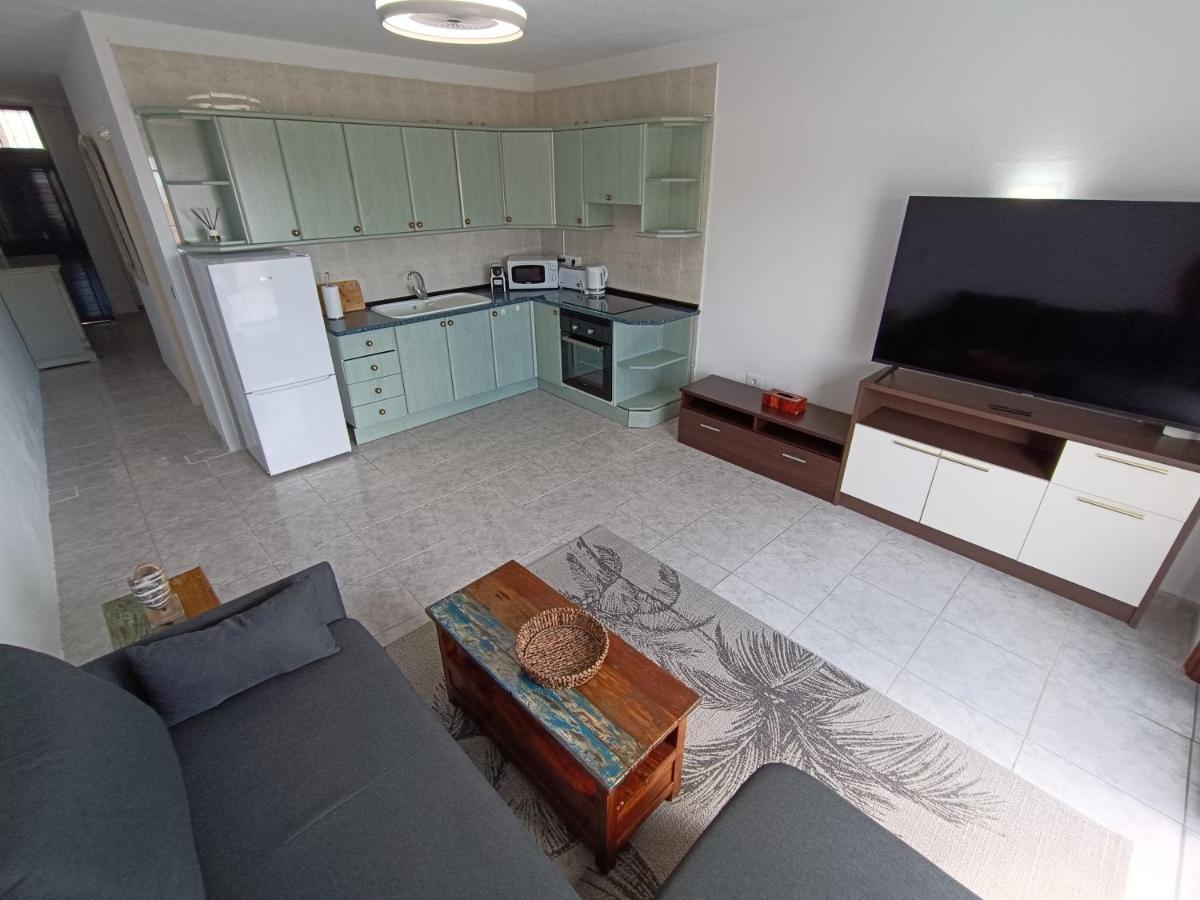 Colina Apartment Los Cristianos  Exterior photo